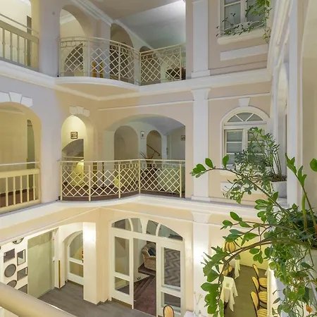Hotell Promenada Romantic Karlovy Vary