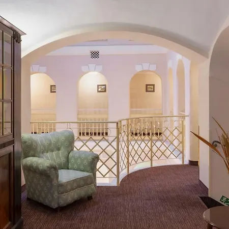 Hotell Promenada Romantic Karlovy Vary