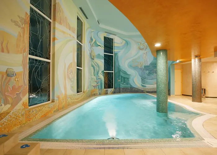 Hotell Promenada Romantic 4*