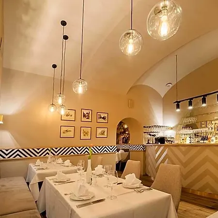 Promenada Romantic 卡罗维发利