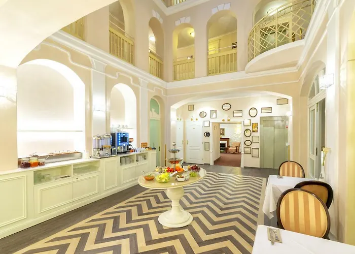 Promenada Romantic ホテル カルロヴィ・ヴァリ